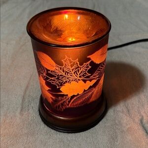 Scentsy Autumn Leaf Glass Wax Warmer